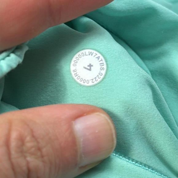 Lululemon Track That Mid-Rise Lined Short 5" Wild Mint - Picture 5 of 7